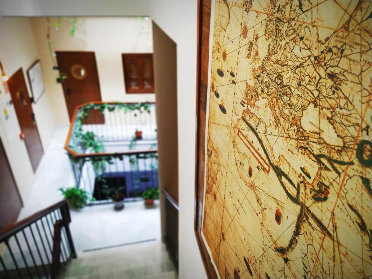 Hostal Casa Nautilus Cádiz Eksteriør bilde